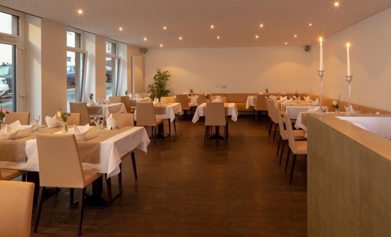 Hotel Zum Lowen Лар Экстерьер фото